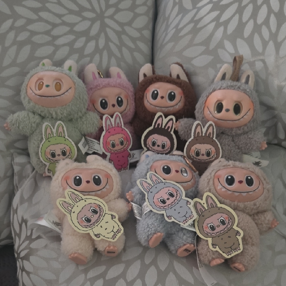 Lafufu Plush Stuffed Animal Keychain Bundle Of 7 With Matching Cards